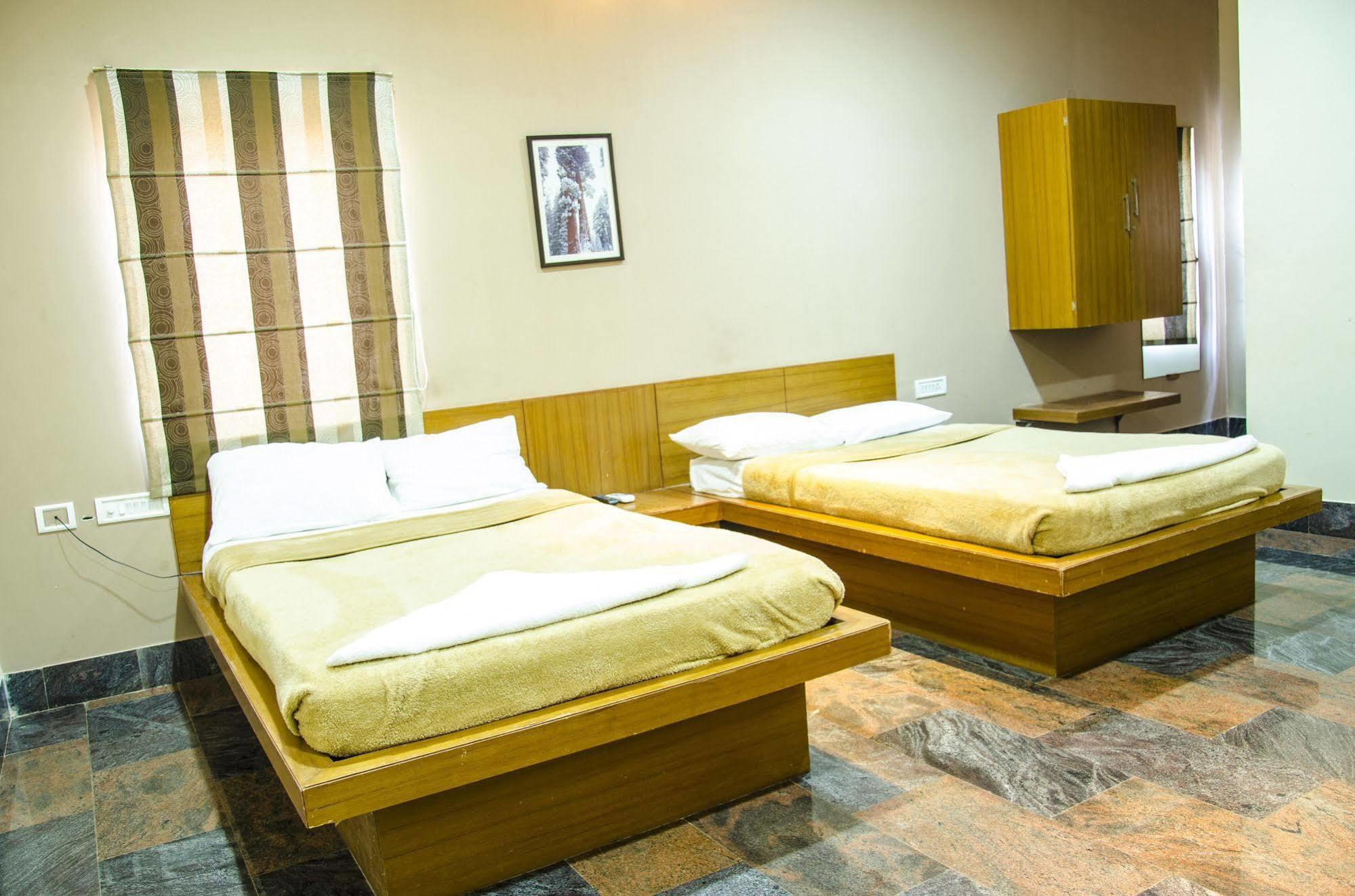 Dream Valley Resort Haïdarabad Extérieur photo