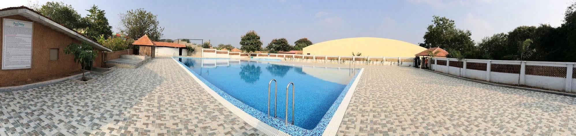 Dream Valley Resort Haïdarabad Extérieur photo